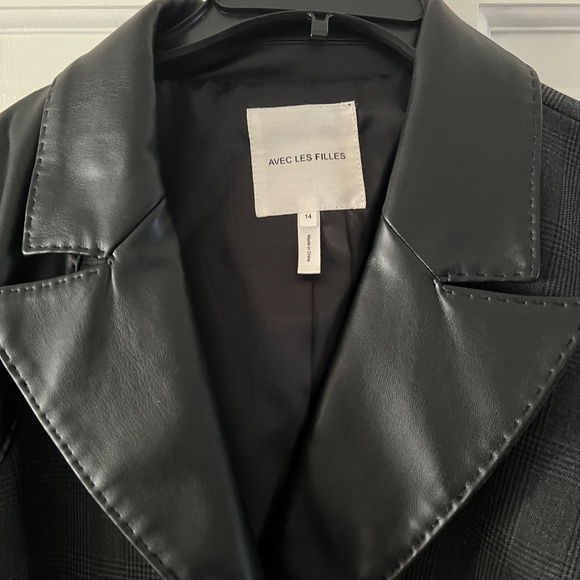 Avec Les Filles Women's Faux-Leather-Trim Cropped Jacket, BLACK, SIZE 14 NWT - Picture 5 of 15